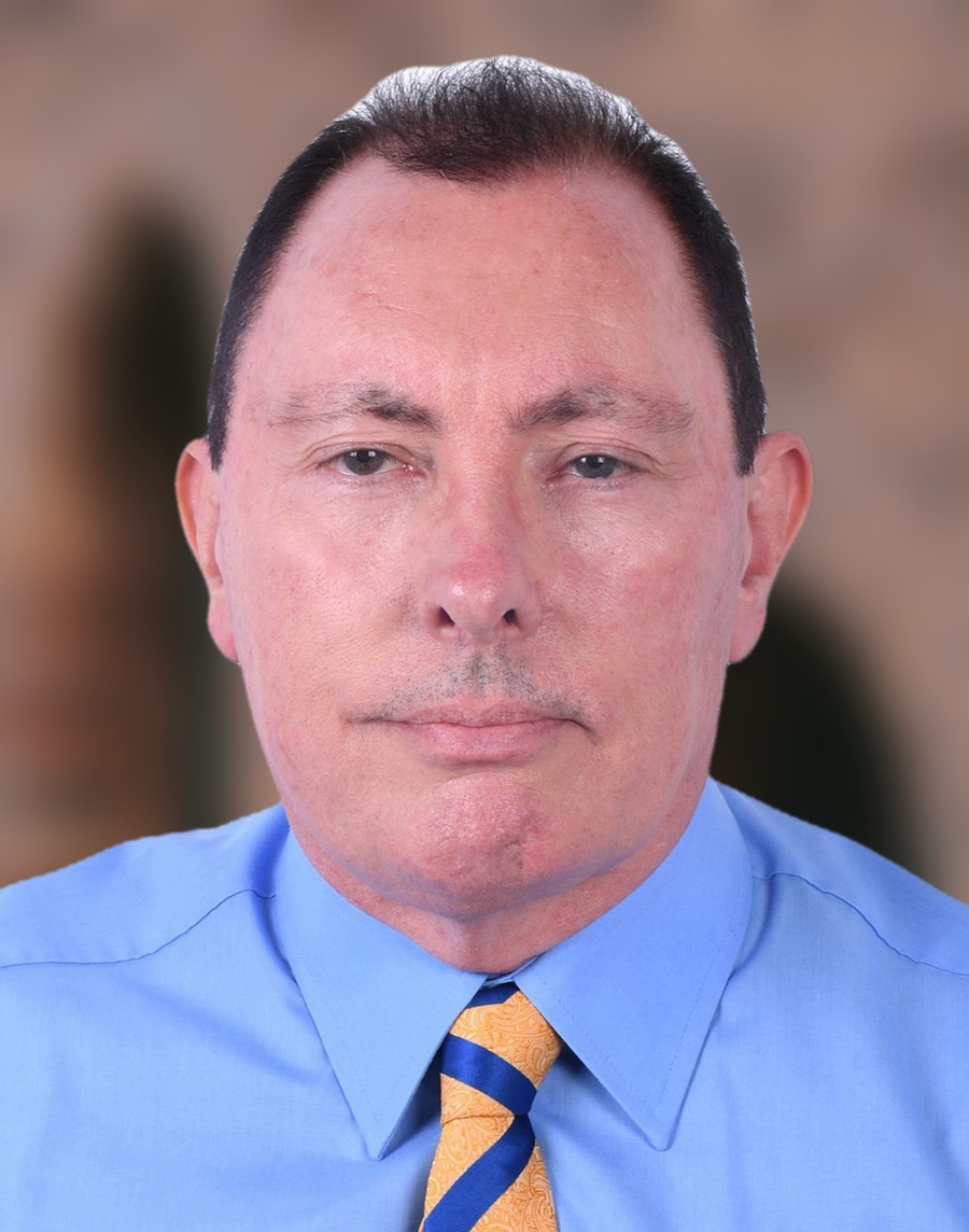 Dr Andrew Gray